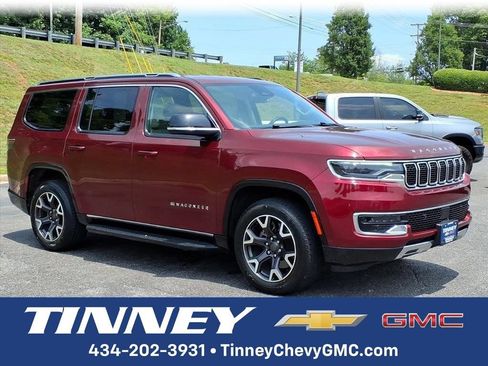 Used 2022 Jeep Wagoneer Series I w/ Convenience Group I AWD/4WD image 1