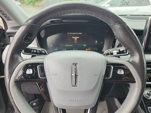 Used 2022 Lincoln Corsair Reserve w/ Elements Package image 18