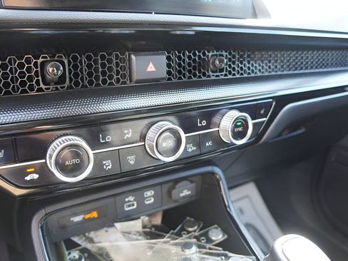 Used 2025 Honda CR-V EX-L image 24