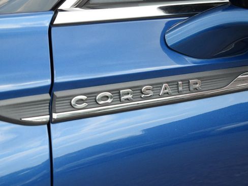 Used 2021 Lincoln Corsair FWD w/ Premium Package image 14