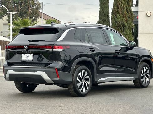 New 2026 Volkswagen Tiguan S FWD image 5