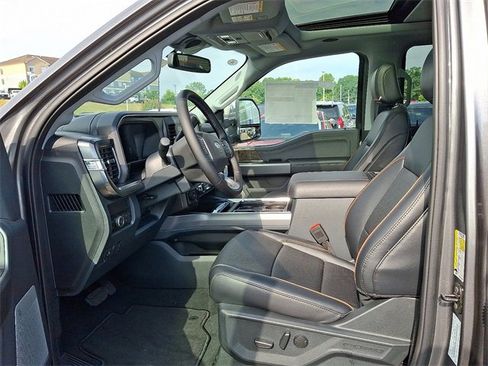 New 2025 Ford F350 Lariat w/ Lariat Ultimate Package image 6