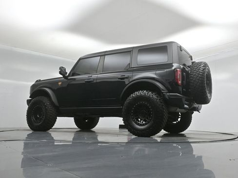 Used 2023 Ford Bronco Badlands AWD/4WD image 49