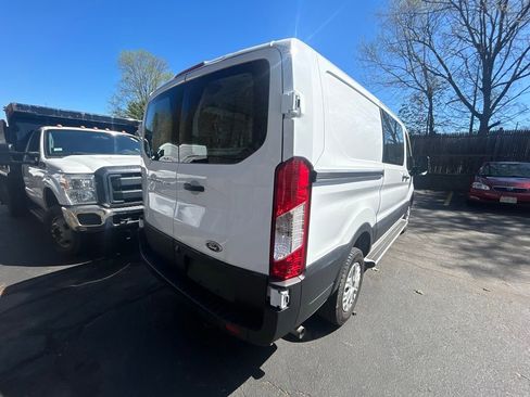 Used 2024 Ford Transit 250 Low Roof w/ Exterior Upgrade Package RWD image 10