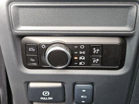 Certified 2025 Ford F150 Lightning Lariat image 25