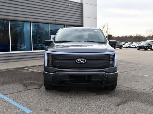 Used 2025 Ford F150 Lightning XLT image 10