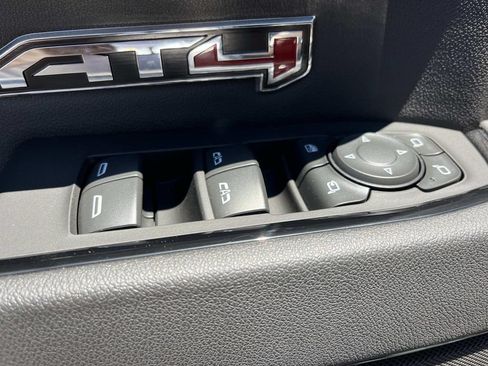 Used 2025 GMC Sierra 1500 AT4 w/ AT4 Premium Package AWD/4WD image 26
