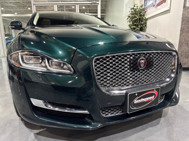 Used 2017 Jaguar XJ L Portfolio AWD/4WD image 22