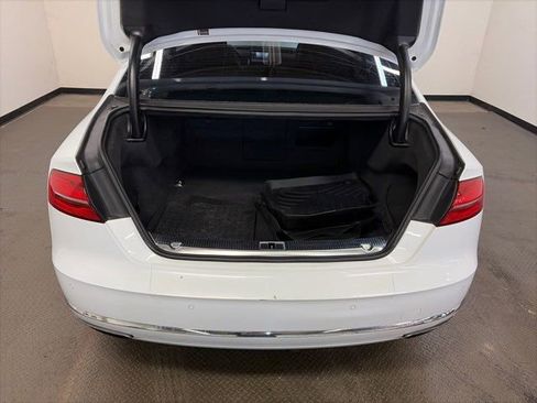 Used 2015 Audi A8 4.0T w/ Luxury Package image 12