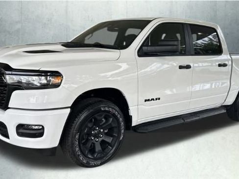 Used 2025 RAM 1500 Laramie image 34