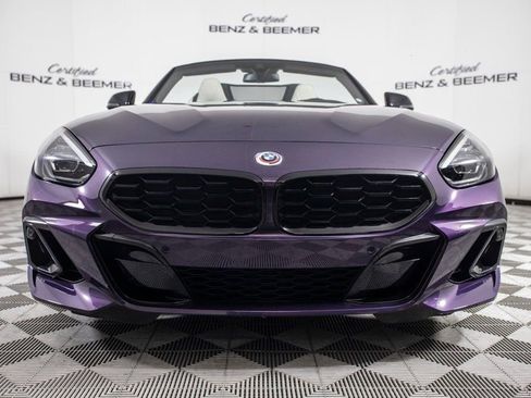 Used 2023 BMW Z4 M40i w/ Premium Package image 4