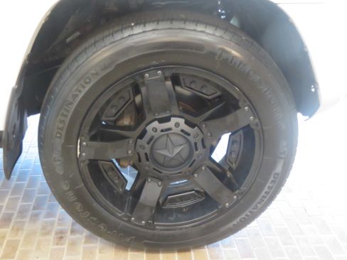 Used 2016 Toyota 4Runner SR5 RWD image 10