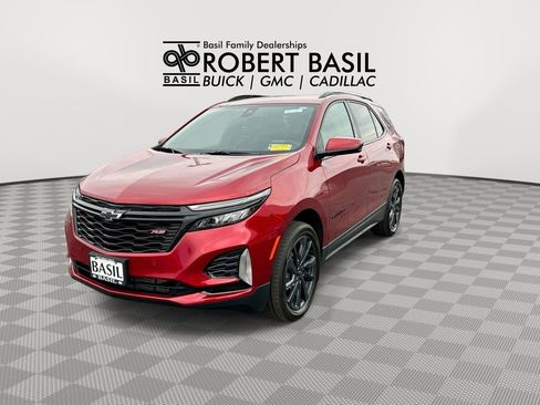 Used 2024 Chevrolet Equinox RS AWD/4WD image 4
