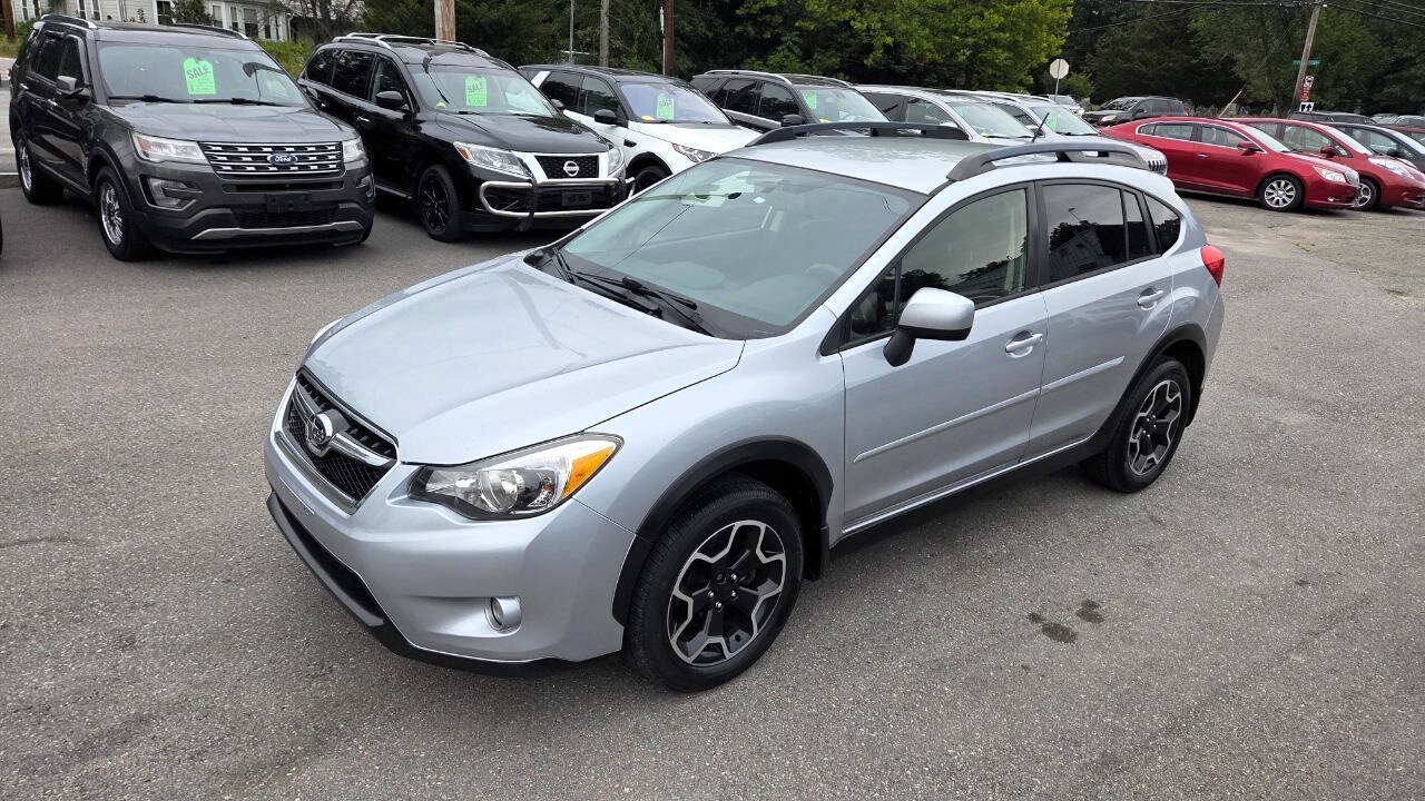 Used 2013 Subaru Crosstrek 2.0i Premium AWD/4WD image 2