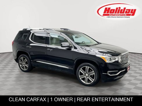 Used 2017 GMC Acadia Denali w/ Technology Package AWD/4WD image 1