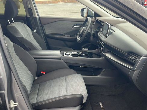 Used 2023 Nissan Rogue SV AWD/4WD image 13