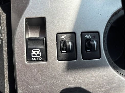 Used 2022 Toyota 4Runner SR5 Premium image 24