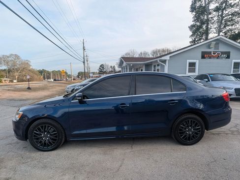 Used 2013 Volkswagen Jetta SE image 3
