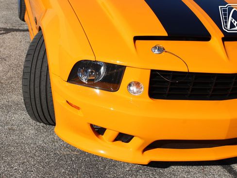 Used 2008 Ford Mustang GT image 25