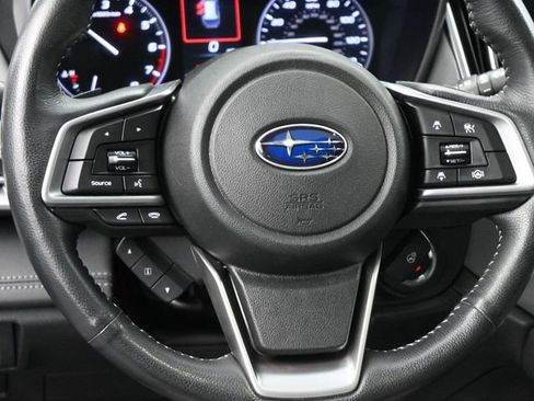 Used 2022 Subaru Outback Limited image 8