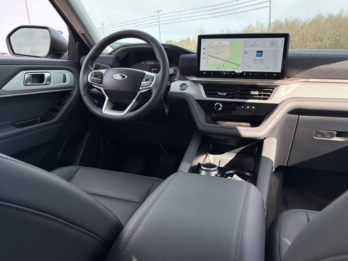 New 2026 Ford Explorer Active w/ Active Comfort Package image 29
