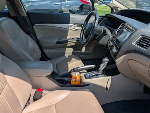 Used 2015 Honda Civic EX-L image 3