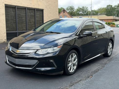 Used 2017 Chevrolet Volt Premier w/ Driver Confidence II Package FWD image 1