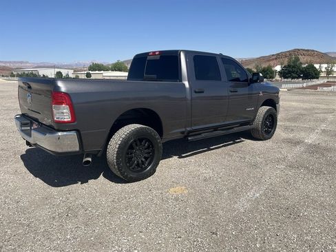 Used 2019 RAM 3500 Tradesman AWD/4WD image 3