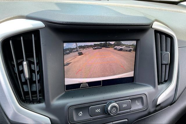 Used 2024 GMC Terrain SLE FWD image 11