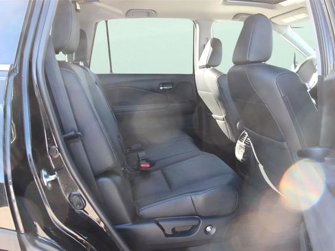 Used 2017 Honda Pilot EX-L image 27