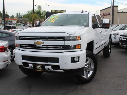 Used 2016 Chevrolet Silverado 2500 LTZ w/ Duramax Plus Package image 43