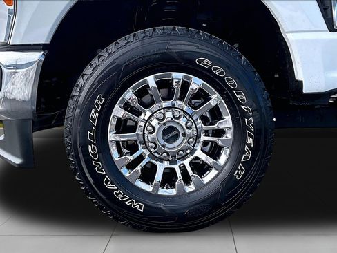 Certified 2023 Ford F350 XL w/ 360-Degree Camera Package image 36