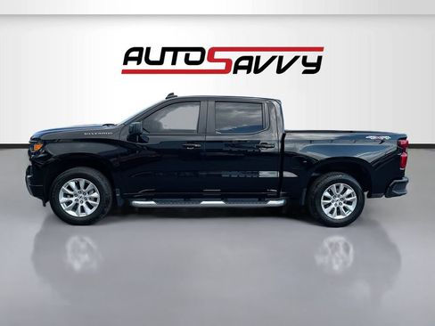 Used 2023 Chevrolet Silverado 1500 Custom AWD/4WD image 4