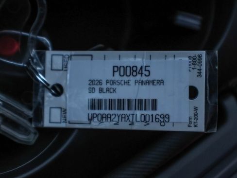 Used 2026 Porsche Panamera RWD image 35