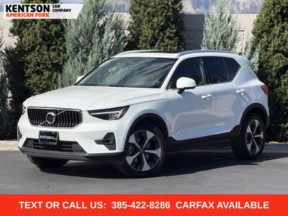 Used 2025 Volvo XC40 B5 Plus