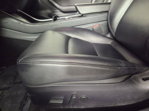 Used 2020 Tesla Model 3 Standard Range Plus RWD image 13