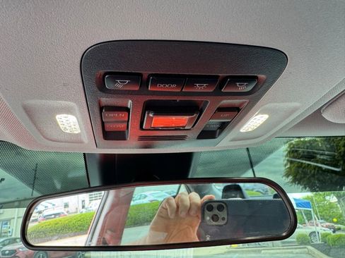 Used 2021 Toyota Camry SE w/ Cold Weather Package image 21