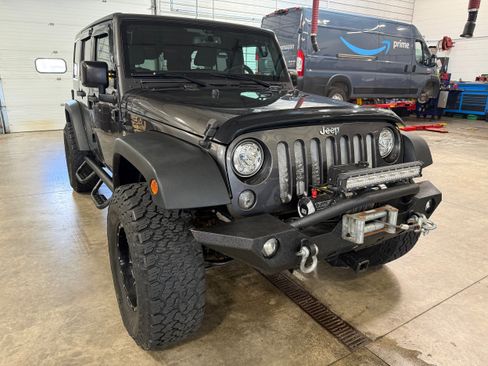 Used 2017 Jeep Wrangler Unlimited Sport w/ Quick Order Package 24S AWD/4WD image 1