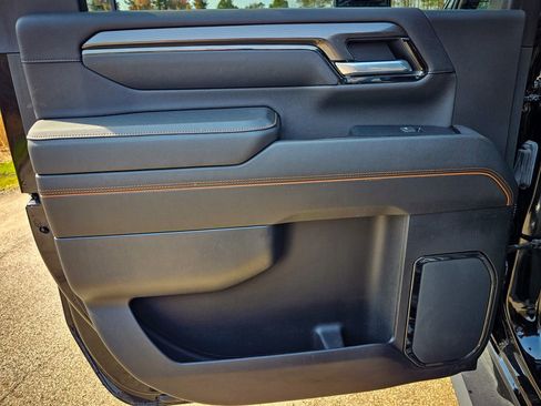 Certified 2024 GMC Sierra 2500 AT4 w/ AT4 Preferred Package image 34