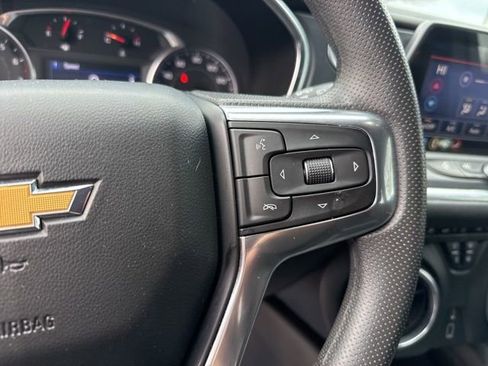 Used 2022 Chevrolet Blazer LT FWD image 23