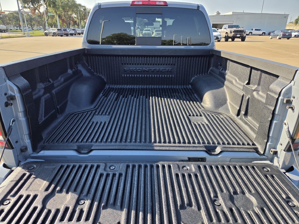 Used 2025 Nissan Frontier Pro-X RWD image 29