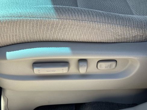 Used 2012 Honda Odyssey EX image 12