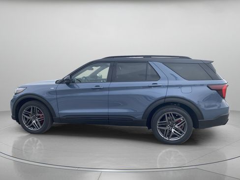 New 2026 Ford Explorer ST-Line w/ ST-Line Street Pack RWD image 6
