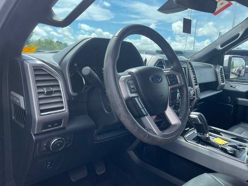 Used 2016 Ford F150 Platinum w/ Equipment Group 701A Luxury AWD/4WD image 12