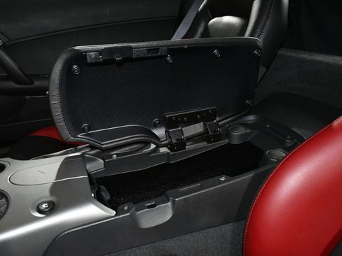 Used 2007 Chevrolet Corvette Z06 w/ Preferred Equipment Group RWD image 42