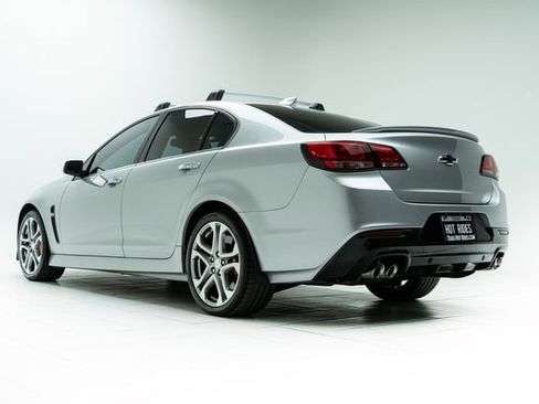 Used 2017 Chevrolet SS image 18