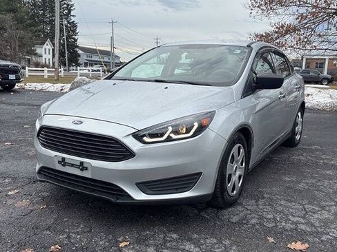 Used 2017 Ford Focus S FWD image 1
