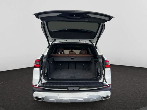 Used 2023 BMW X5 xDrive40i w/ Premium Package image 4