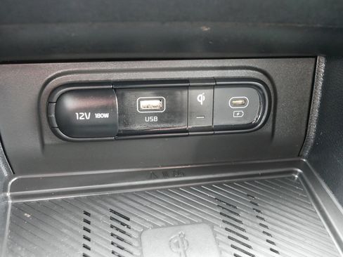 Certified 2024 Kia Sportage X-Line image 32