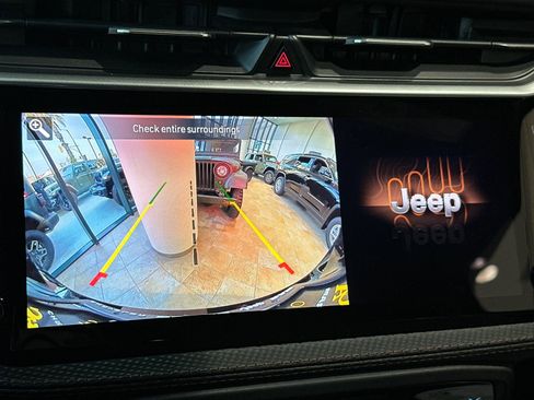 New 2026 Jeep Cherokee Laredo image 15